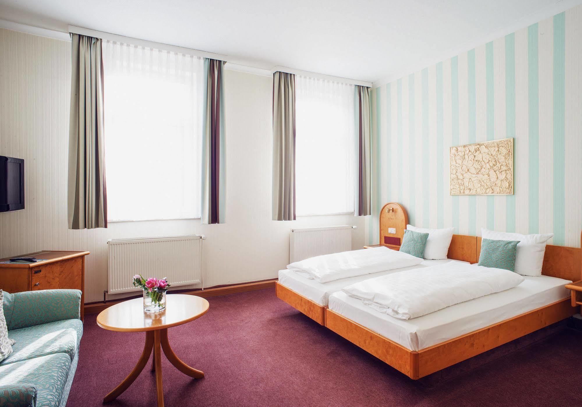 Schwarzer Baer Hotel 4*
